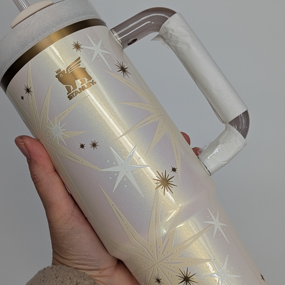 new Stanley Starlight Shimmer Quencher ProTour Flip Straw Tumbler cup 30 Oz